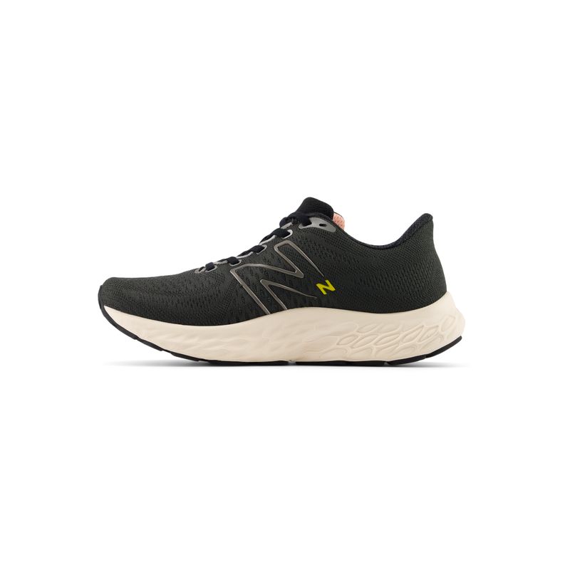 NEW BALANCE - Zapatillas New Balance Mujer Running Negra WEVOZRK3