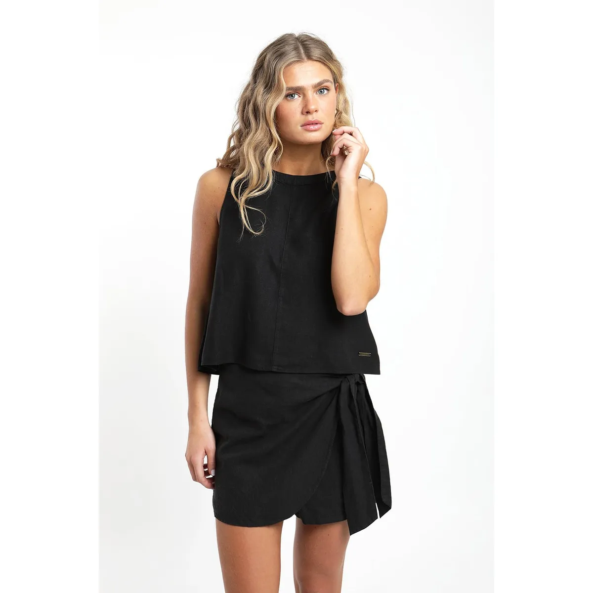 FROENS - Blusa Caulle negro.