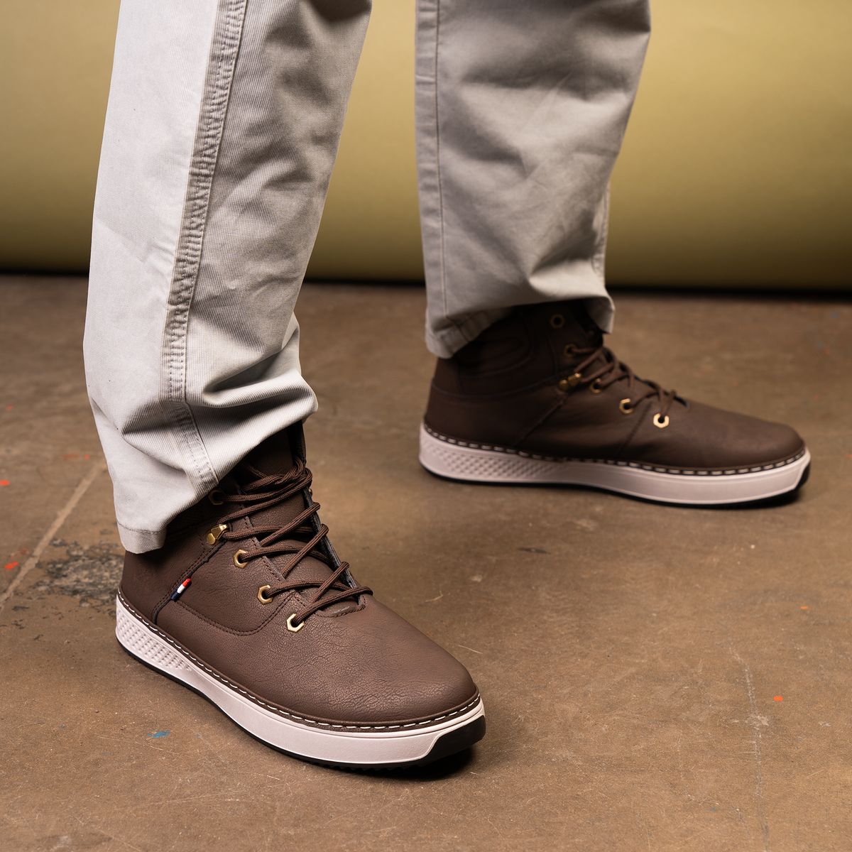 BOTELI - Bototo Hombre Café Anum Boteli