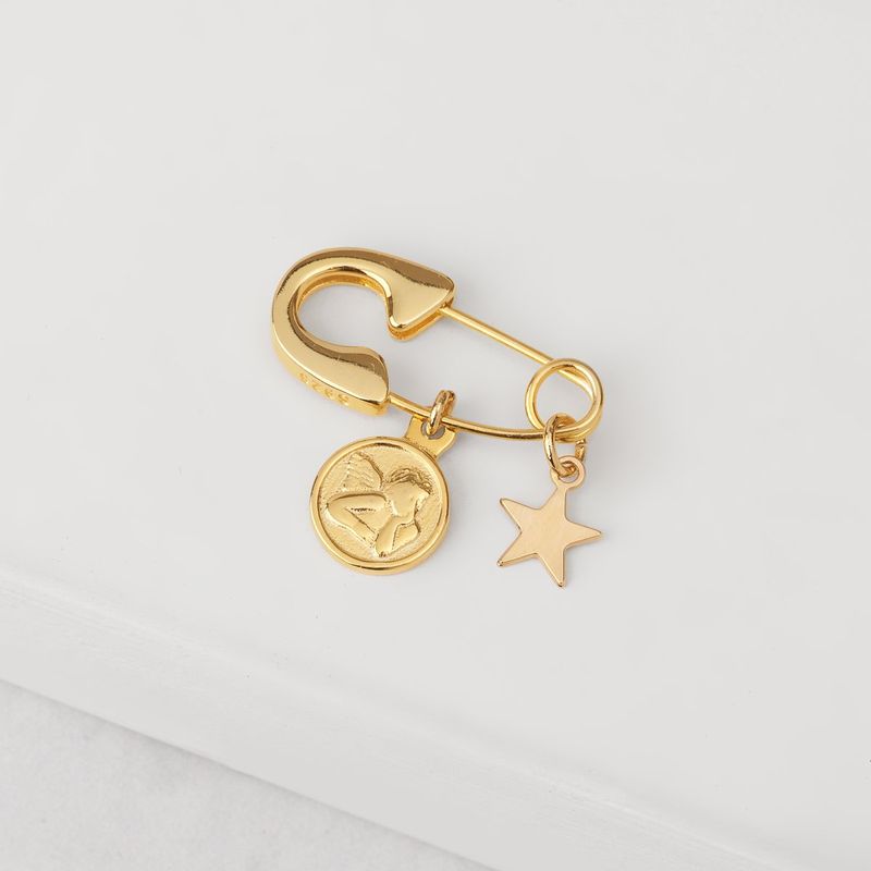 BY LAS CAYETANAS - Ganchito de protección bañado en Oro 18k Angel de la Guarda y Estrella