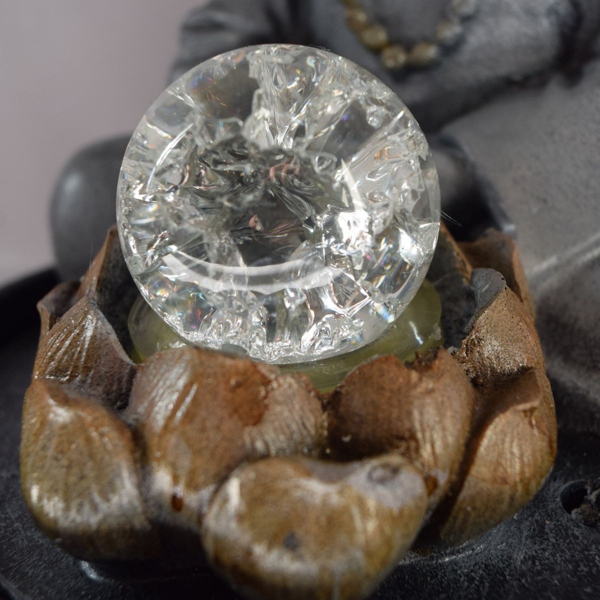 GENERICO - Buda con Fuente de Agua