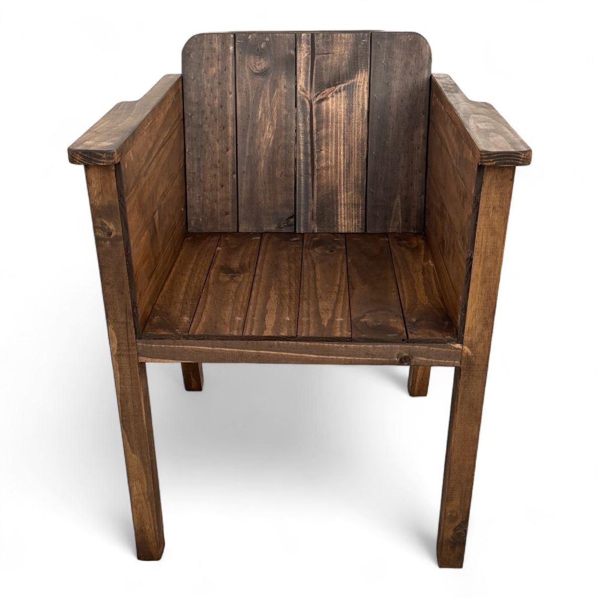 TAIKKEE - Sitial rustico de madera