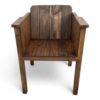 Sitial rustico de madera