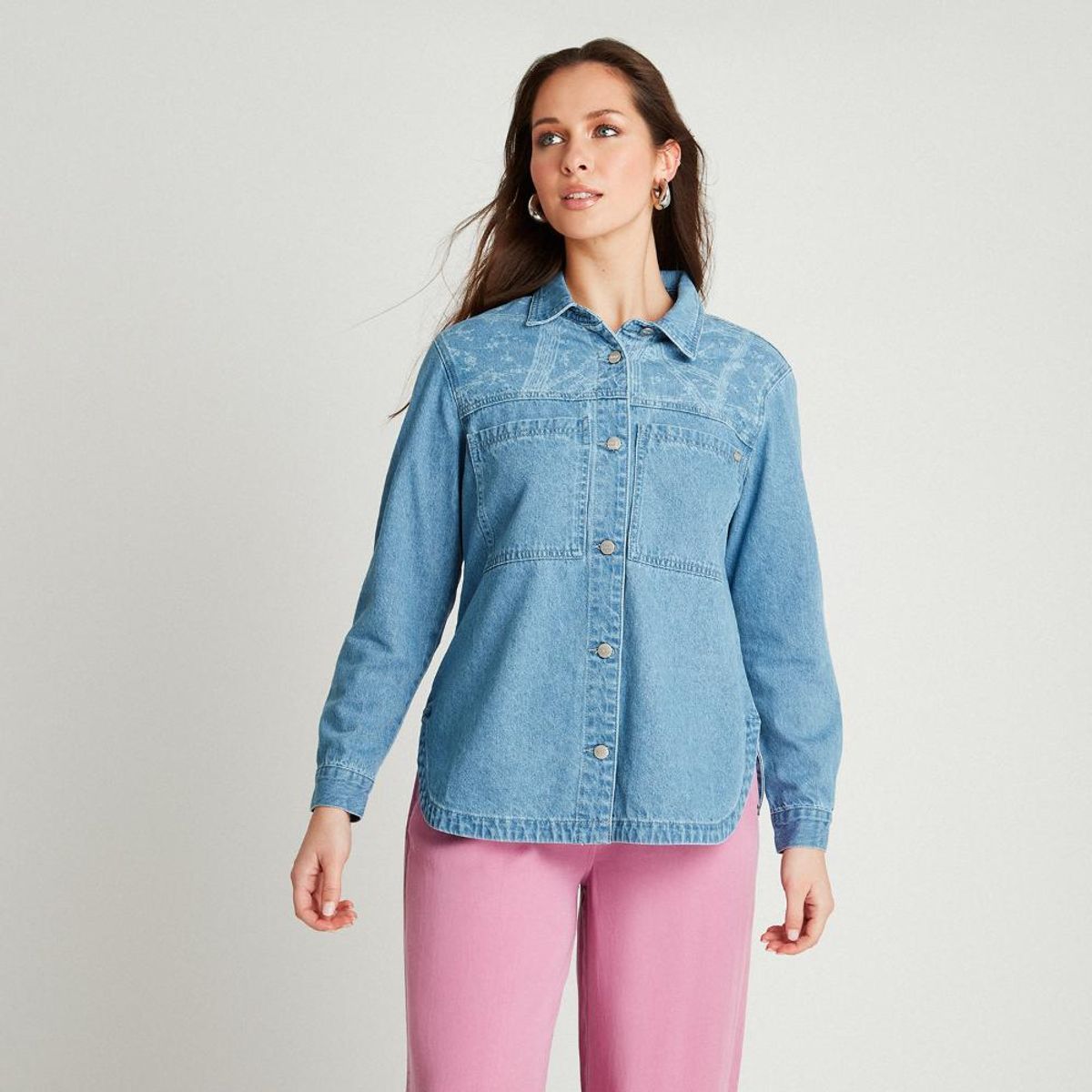 CURVI - Chaqueta Mezclilla Azul Medio Manga Larga Cuello Camisero CURVI