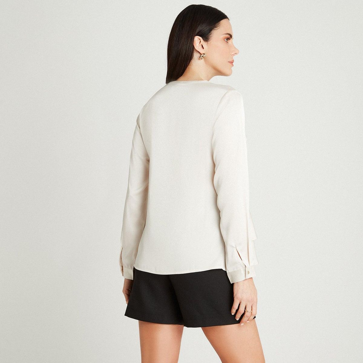 LORENZO DI PONTTI - Blusa Arena Manga Larga Cuello V