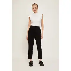 IO - Pantalon Negro Mujer
