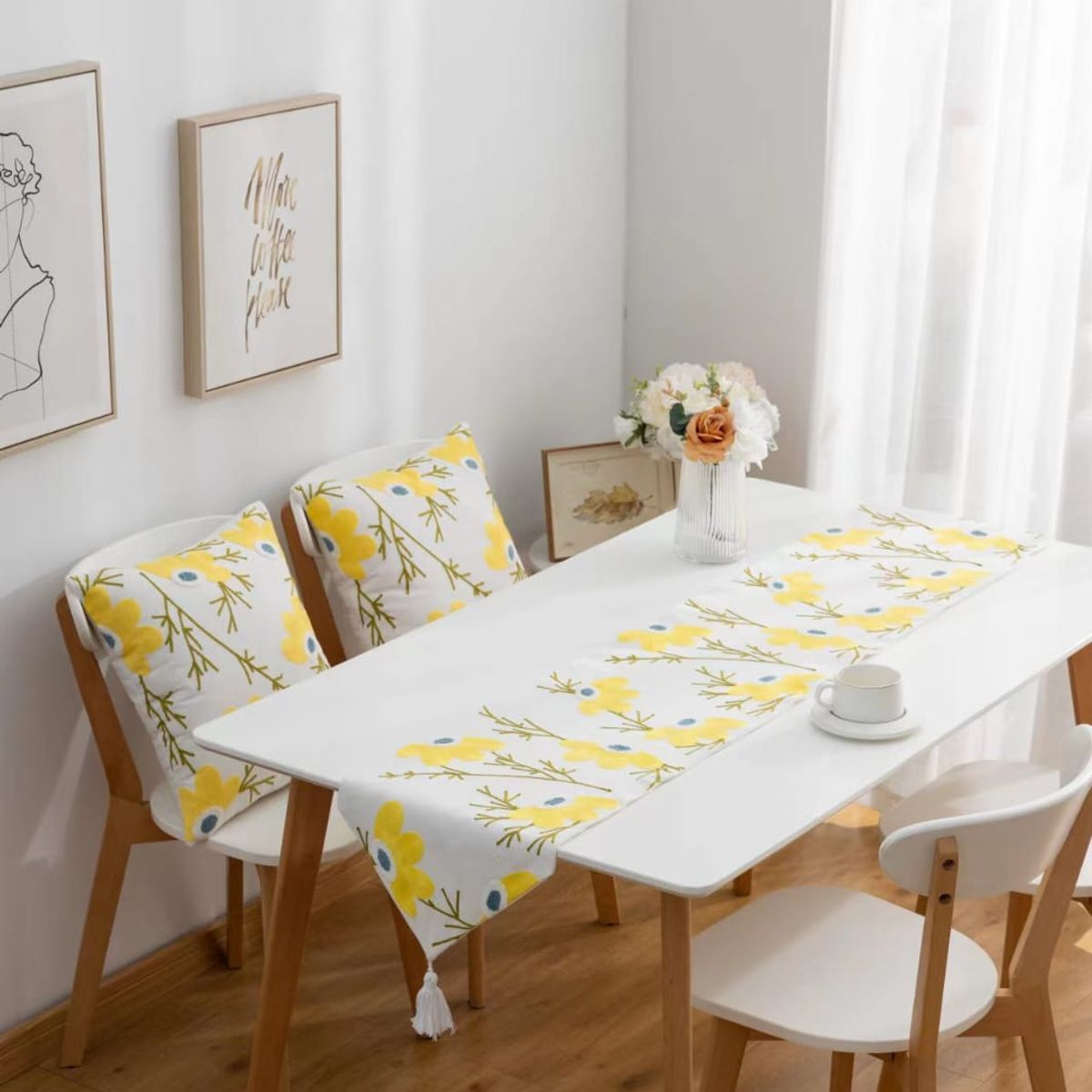 GENERICO - CAMINO DE MESA BORDADOS