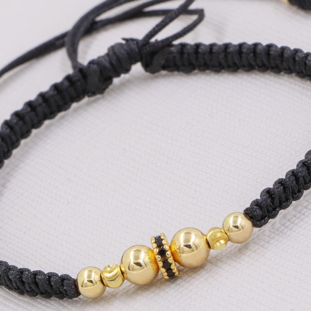 GENERICO - Pulsera en oro laminado 18k
