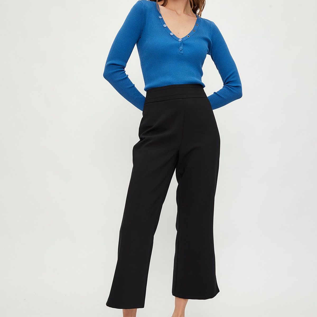 IO - Pantalon Negro Mujer Io