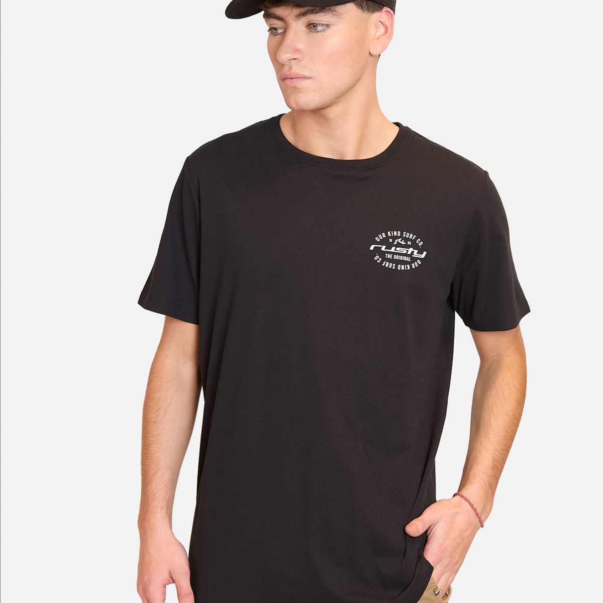 RUSTY - Polera Manga Corta Retro Surf Co Negro Hombre Rusty