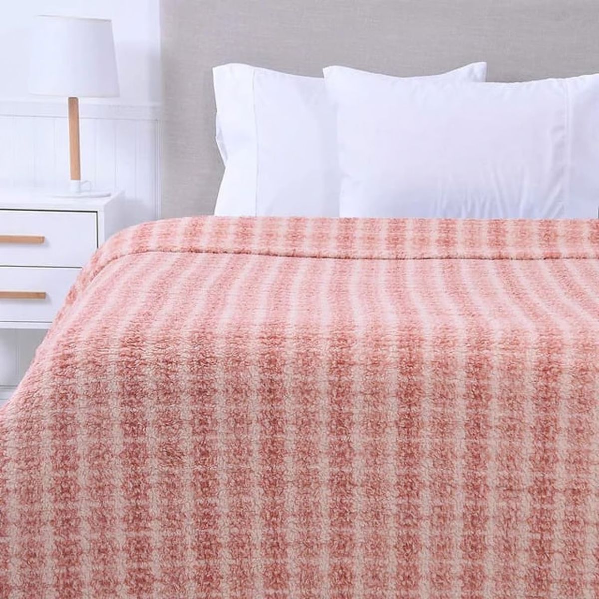 MASHINI - Frazada De Sherpa Mashini Corderito 1.5 Plaza