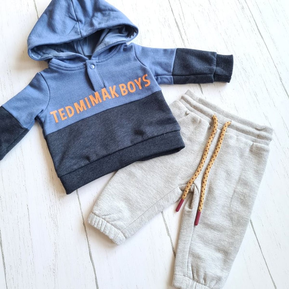 TEDMIMAK - Conjunto Bebe Niño Buzo Polerón 2 Prendas Tedmimak