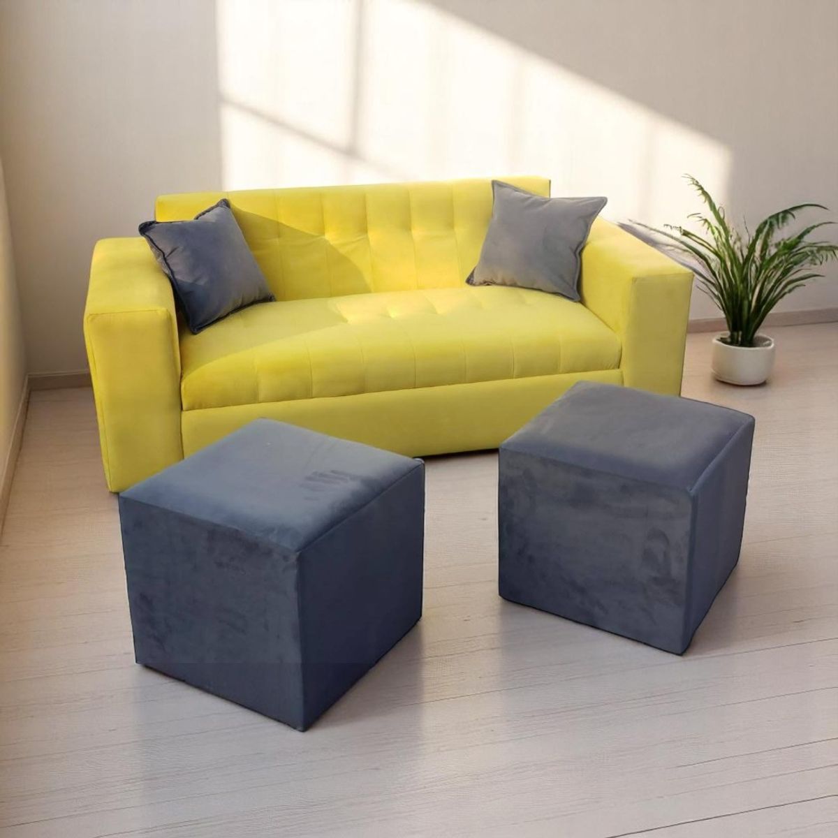 DISEÑOS VALESTRINI - SOFA DOS CUERPOS MAS POUF FELPA OCRE