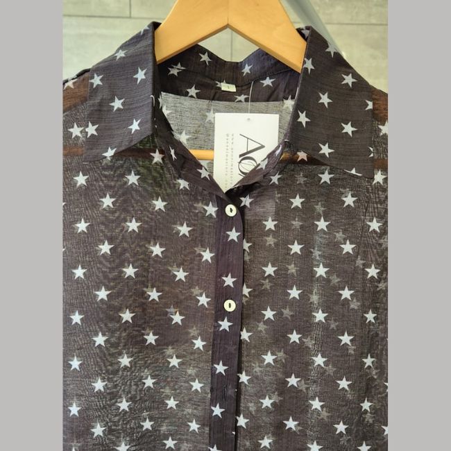 ANONIMASTORE - Blusa Estrellada By AnónimaStore Design