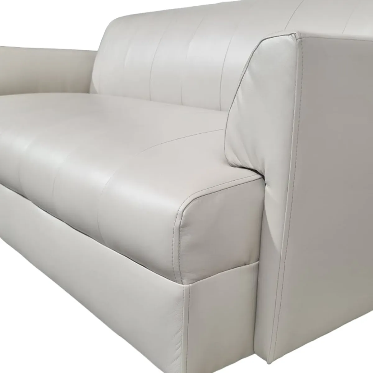 DISEÑOS VALESTRINI - SOFA IRLANDA ECOCUERO BEIGE