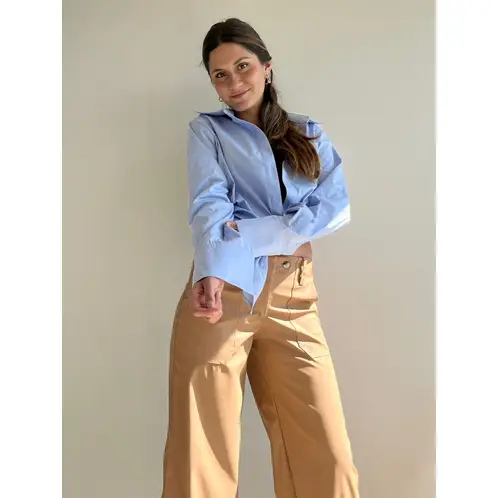 MARA MORE - PANTALON MOM ECOCUERO COLOR NUDE