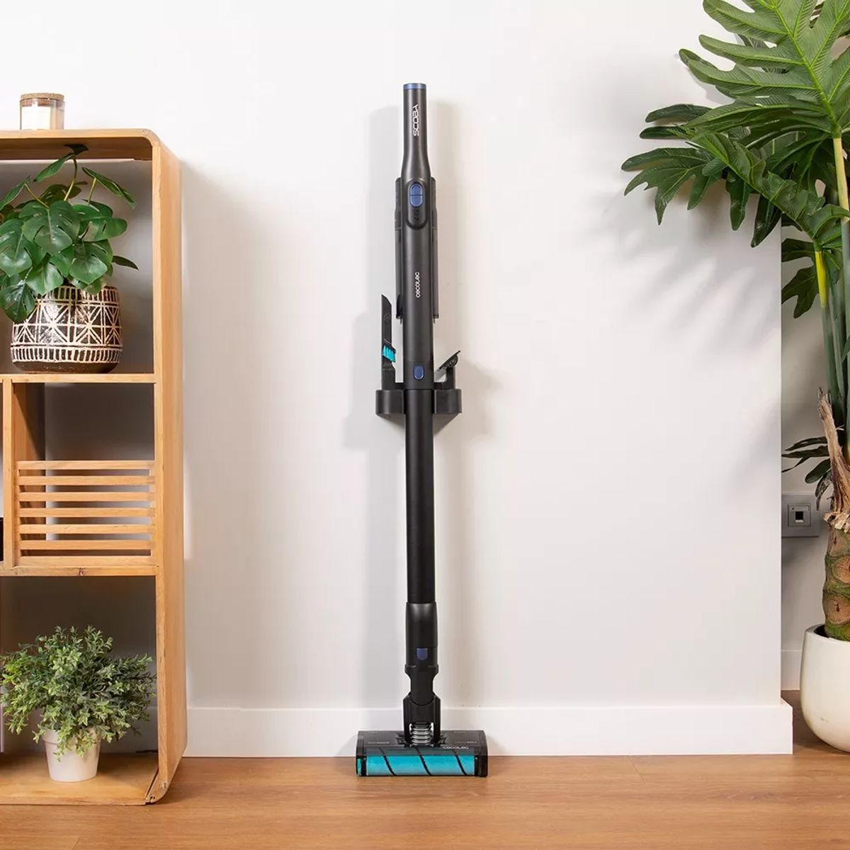 CECOTEC - Aspiradora Vertical De Mano Cecotec Scoba 2100 Twice Animal