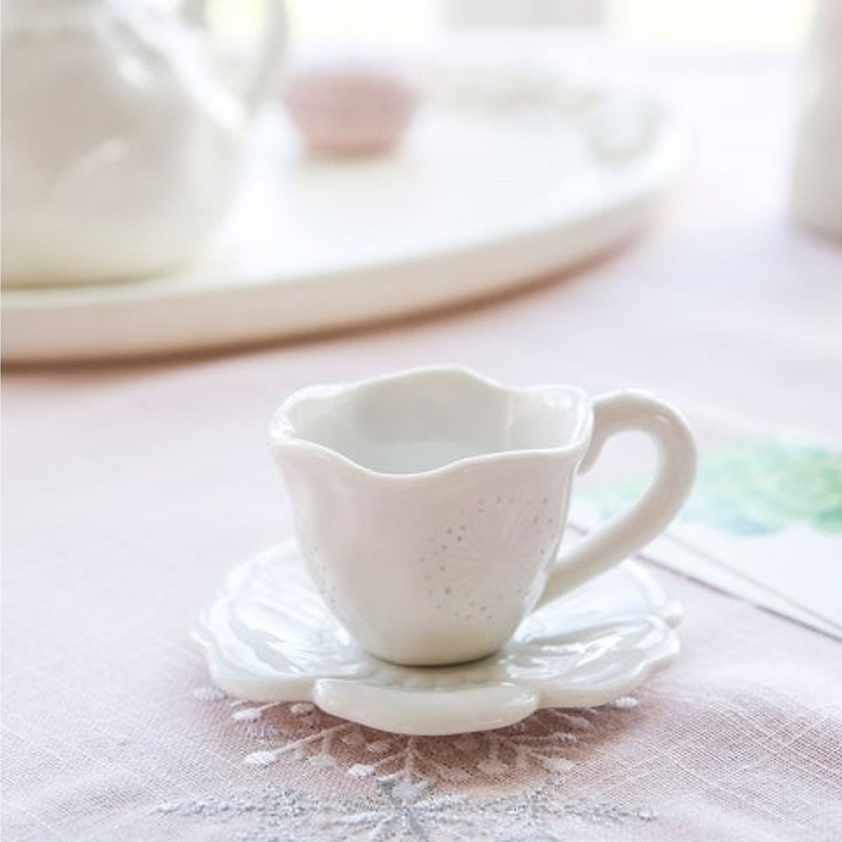 BILBOLA - Taza ángel de rosas