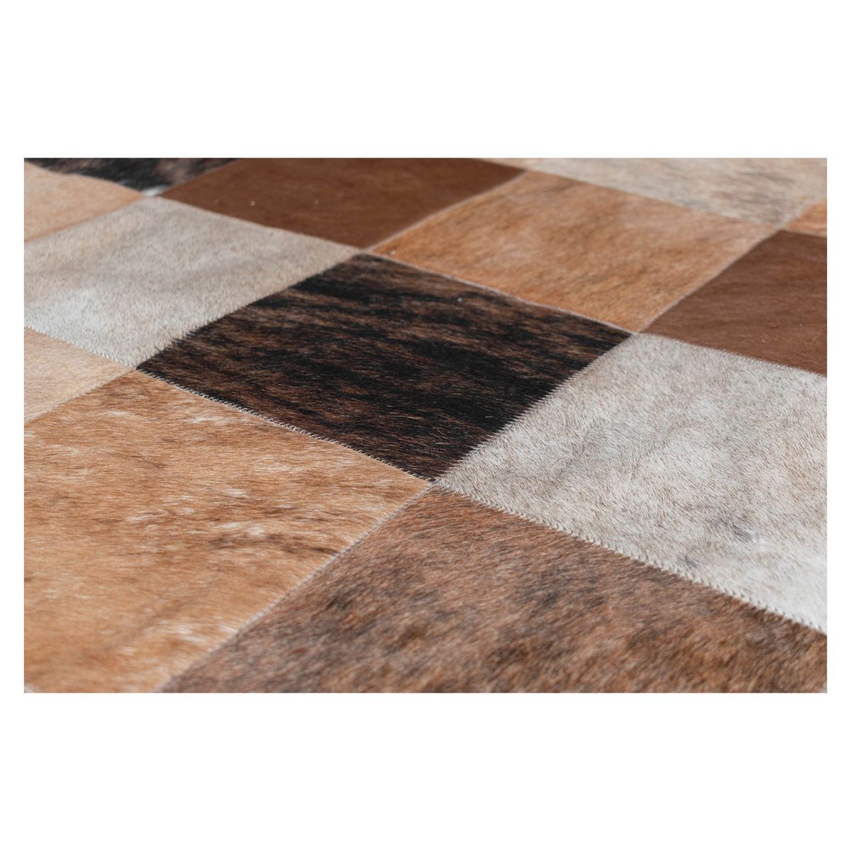 MOO HOGAR - Alfombra Cuero Natural 130 X 180 Diseño 10 X 10 Cm