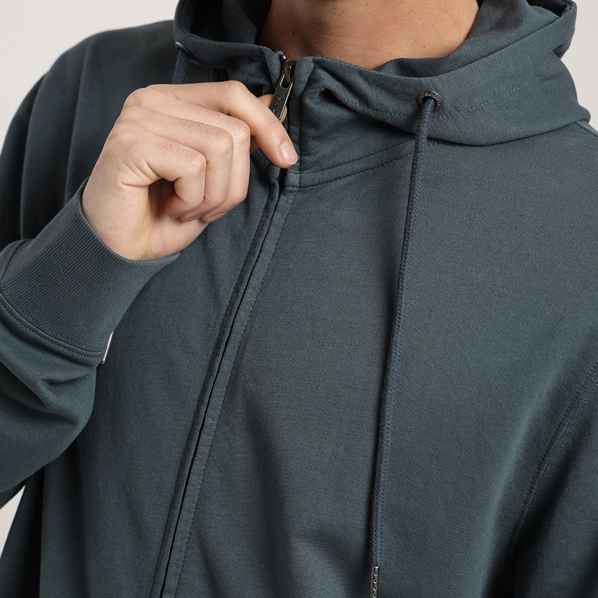 FROENS - Polerón hombre Lascar azul