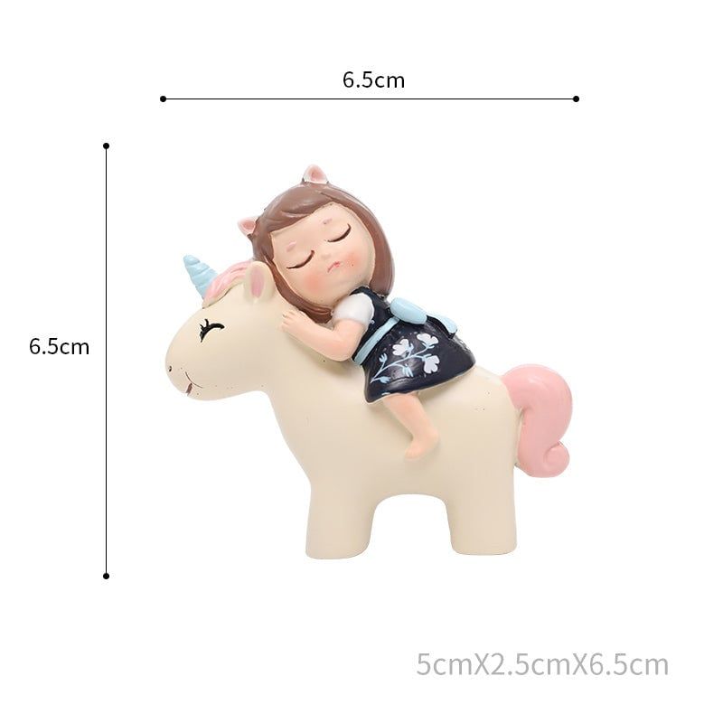 BILBOLA - Niña gata sentada sobre unicornio blanco