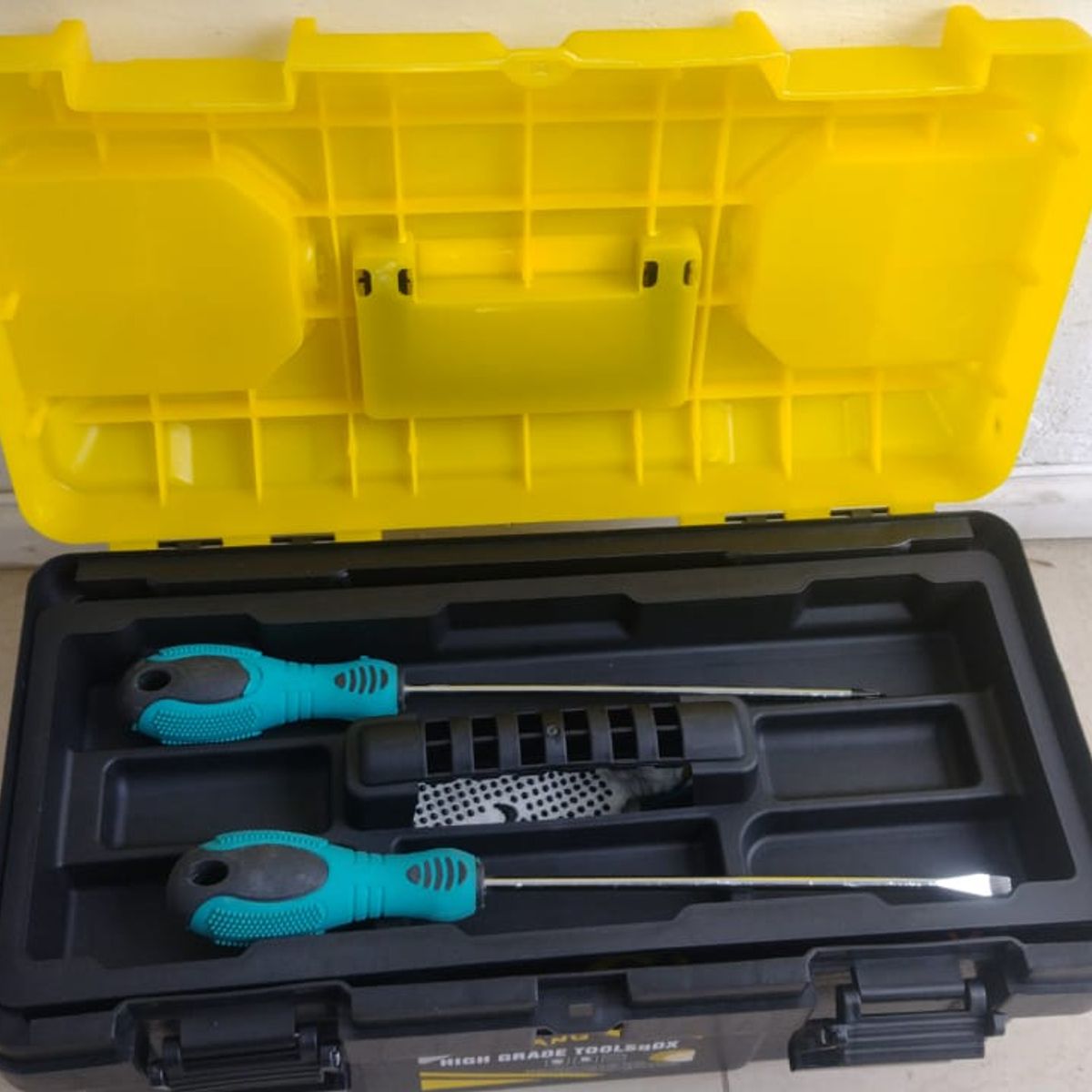 VARIOS - COMBO OFERTA CAJA DE HERRAMIENTAS MULTIUSO