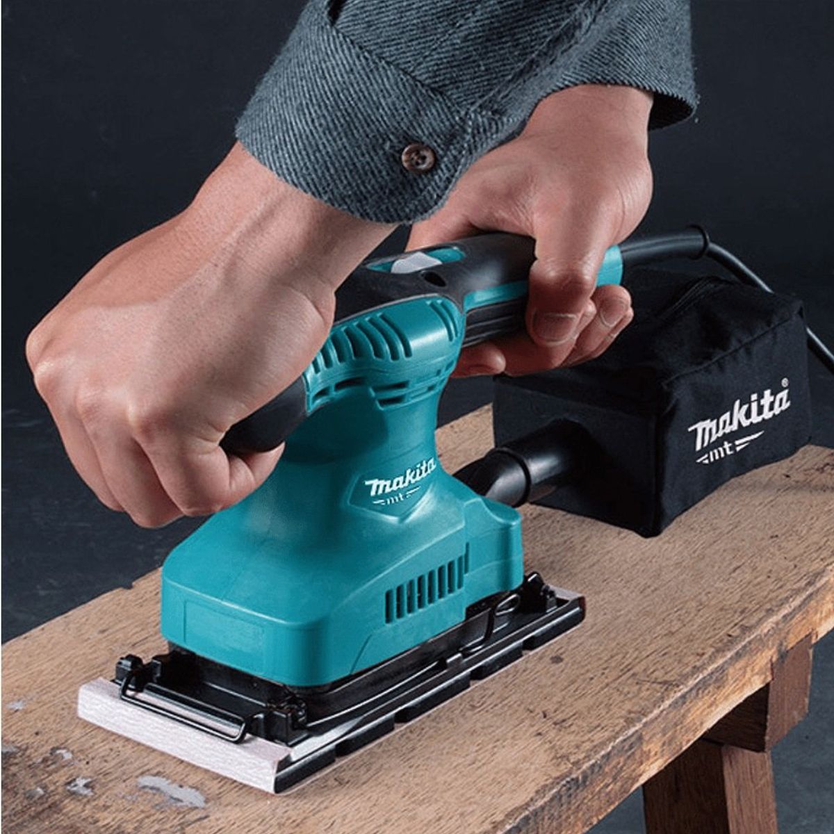 MAKITA - Lijadora Orbital 190 W Makita M9203B
