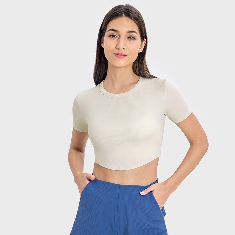 RURUTOTO - Polera Manga Corta Deportiva Fitted Fit Mujer Negro