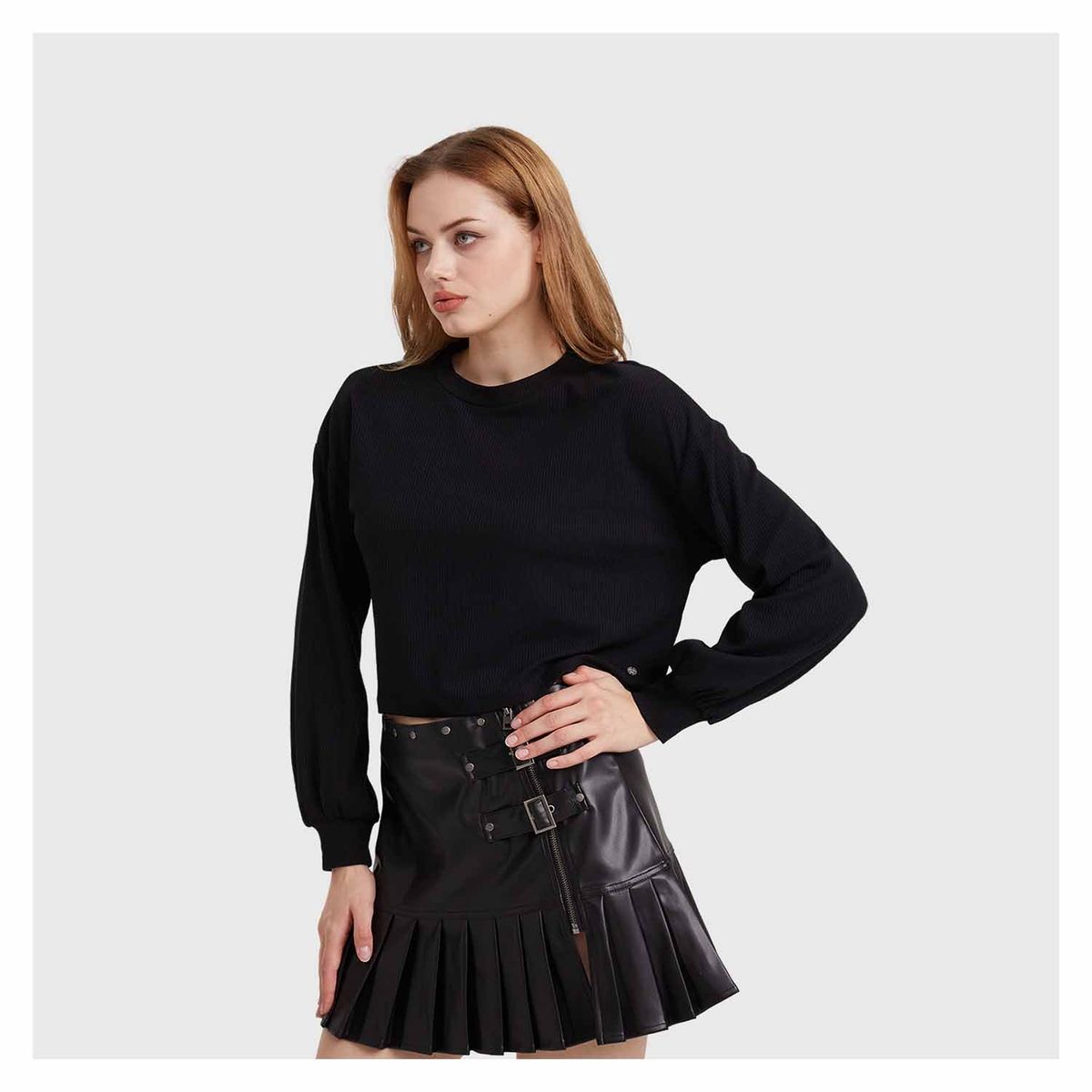 FASHION'S PARK - Sweater Mujer Crop Negro I Fashion's Park