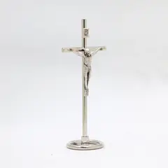GENERICO - Crucifijo Italiano Metal Argentato Base 10 Cms