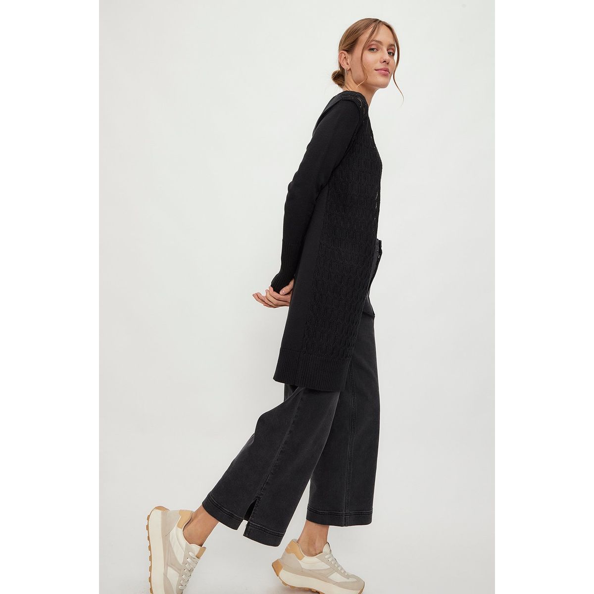 IO - Sweater Negro Mujer Io