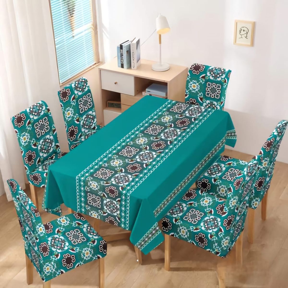 GENERICO - SET DE MANTEL 140*220 CTMS + 6 FUNDAS DE SILLAS FECHAS PATRIAS