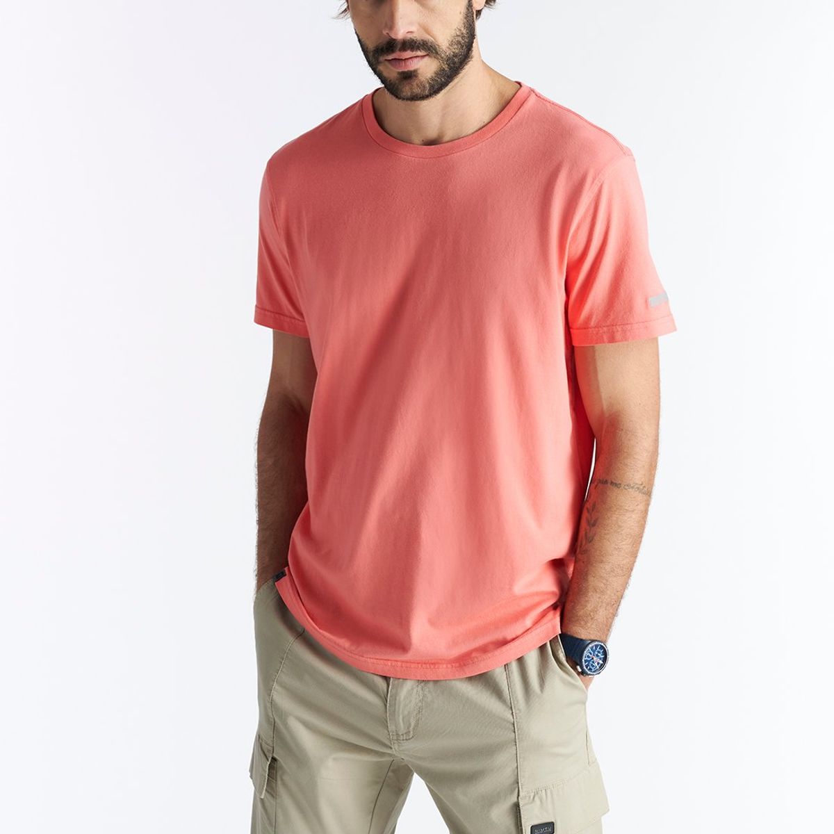 NIMTU - Polera Tres Cruces Rojo Nimtu