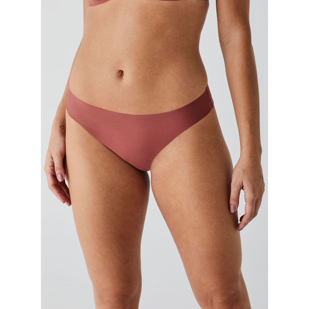 LIZ - CALZÓN HILO DENTAL CERO MARCAS 50259