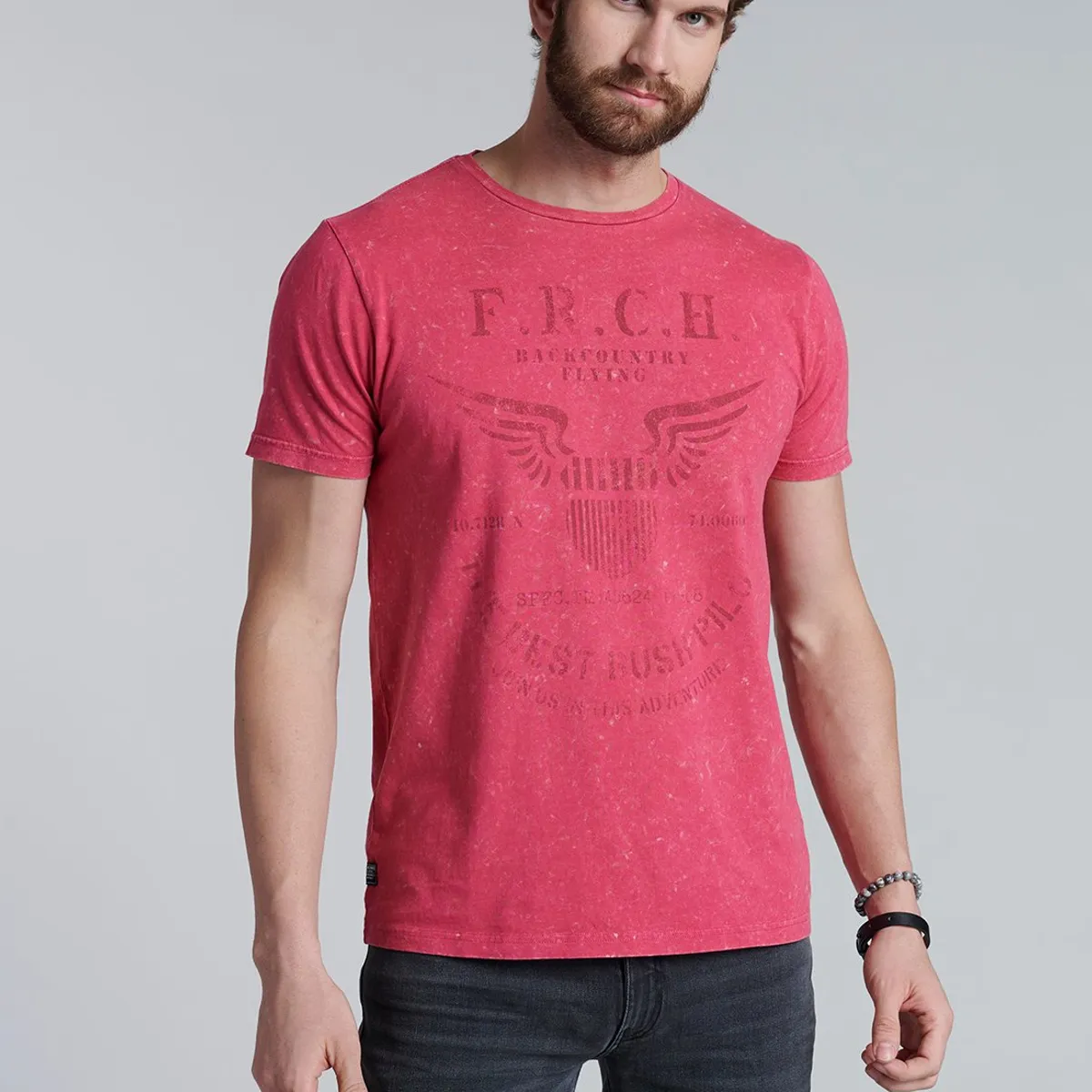 FEROUCH - Polera Proceso Nashville Rojo Ferouch