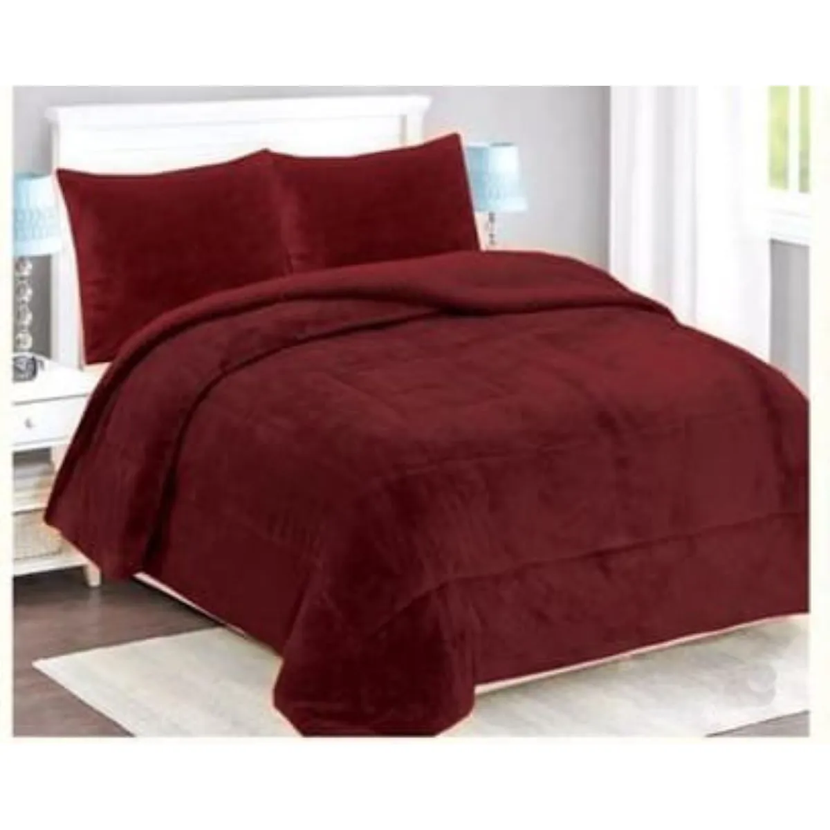 GENERICO - COBERTOR POLAR CON CHIPORRO DISEÑO UNICOLOR BURDEO 1.5 PLAZAS FY