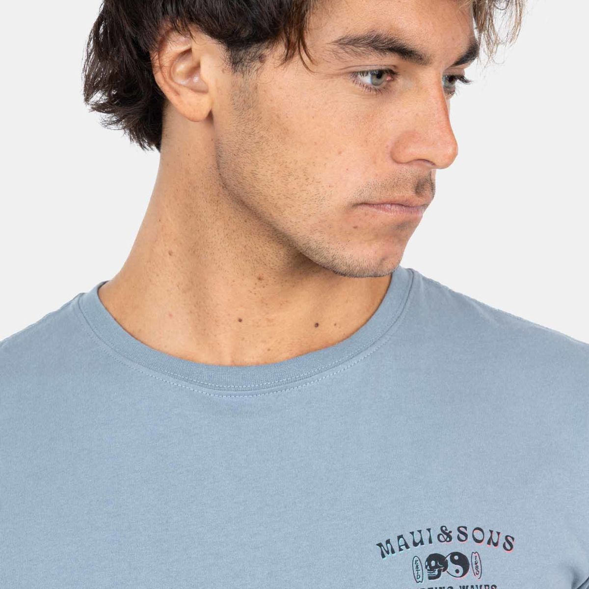 MAUI AND SONS - Polera MC Surfing Waves Tees Gris Hombre Maui And Sons