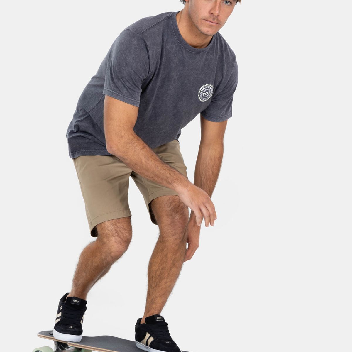 MAUI AND SONS - Polera MC Established Tees  Gris Hombre Maui And Sons