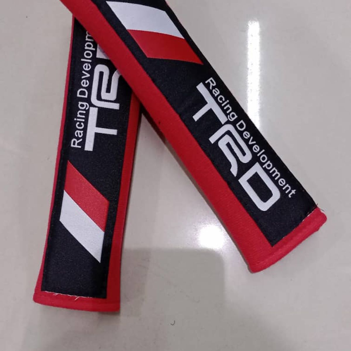 GENERICO - Cubre cinturón seguridad autos almohadillas protectoras TRD