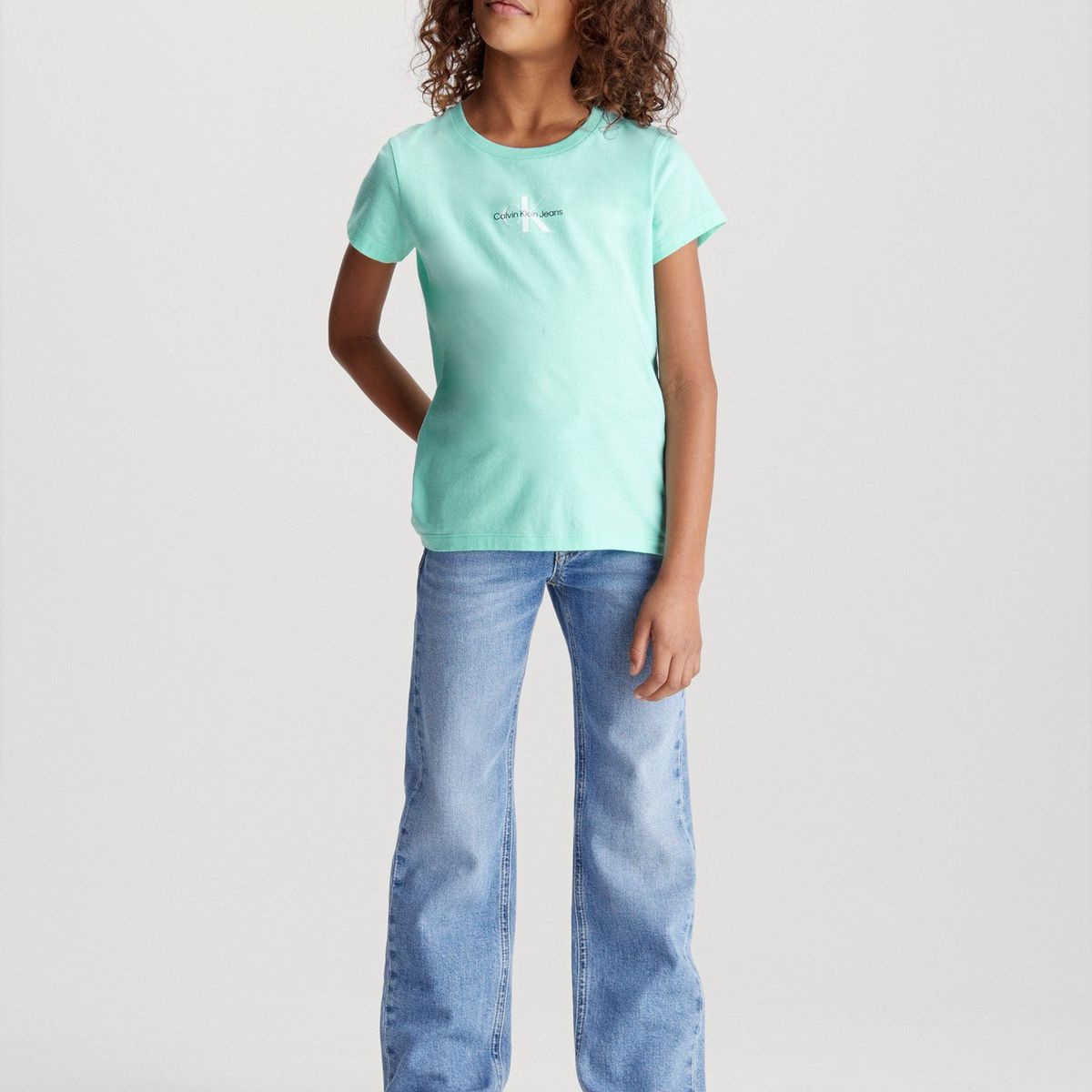 CALVIN KLEIN - Polera Niña Micro Monogram Verde Calvin Klein