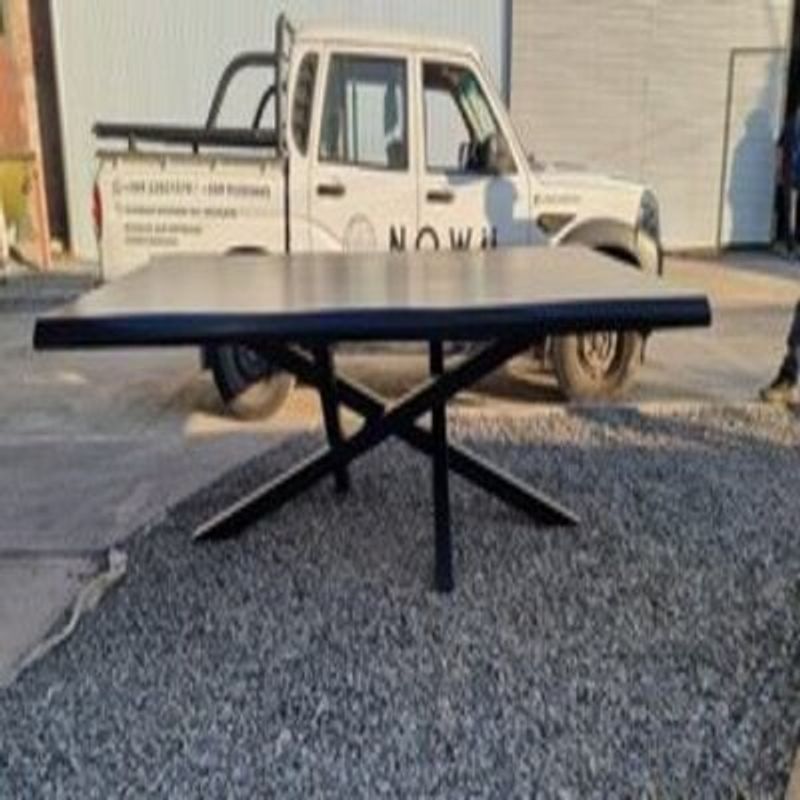 NOWU HOGAR - Mesa Comedor Roble Antu Negra 6 Personas.