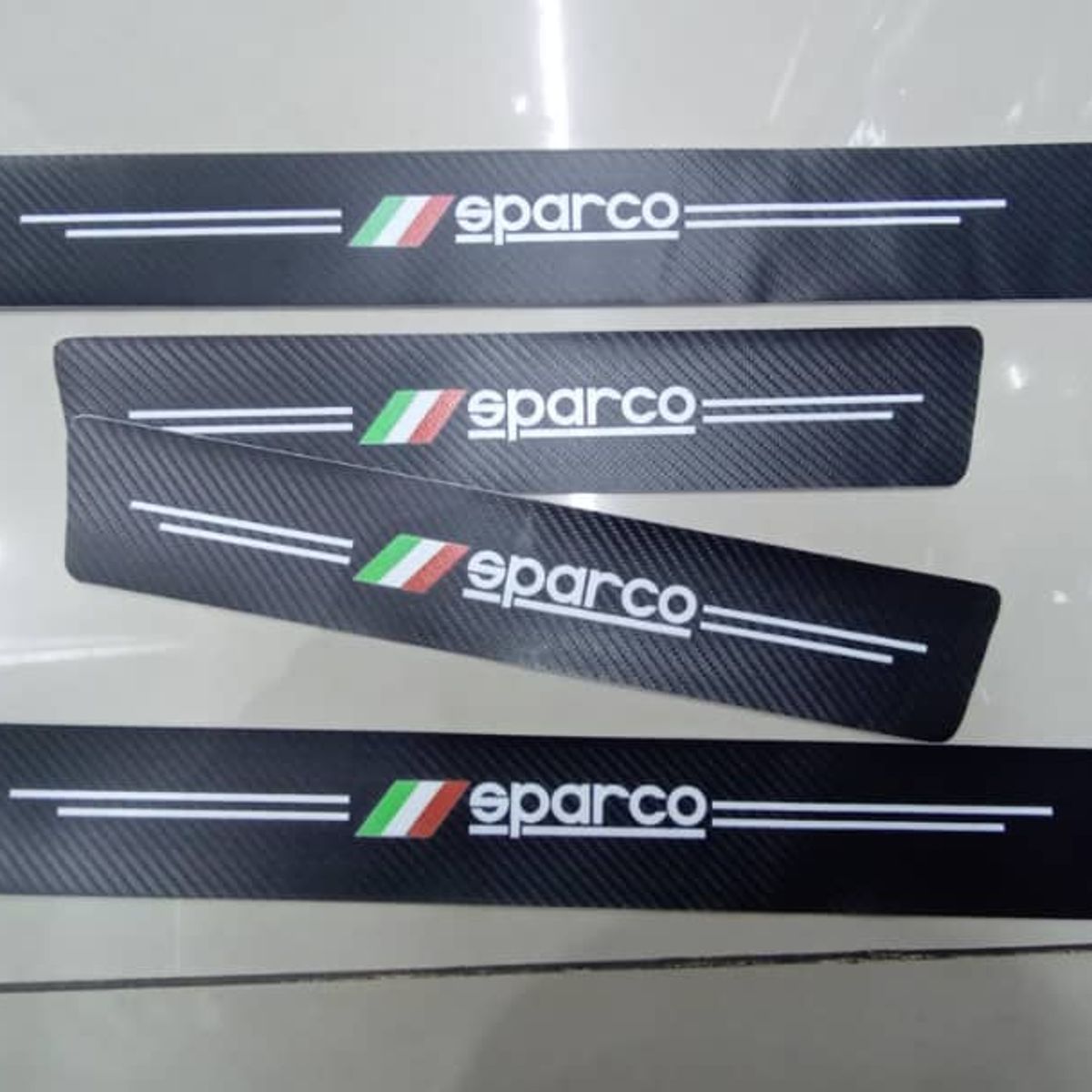 GENERICO - Cubre socalo pisaderas pegatina fibra de carbono sparco