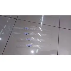 GENERICO - Cubre socalo pisaderas pegatina fibra de carbono GELLY