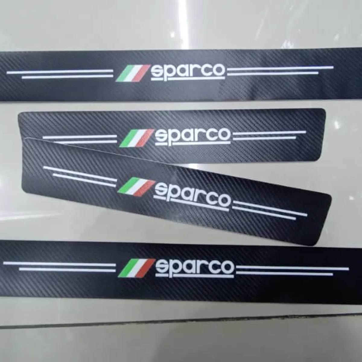 GENERICO - Cubre socalo pisaderas pegatina fibra carbono sparco