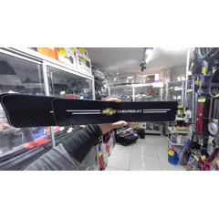 GENERICO - Cubre socalo pisaderas pegatina fibra carbono chevrolet