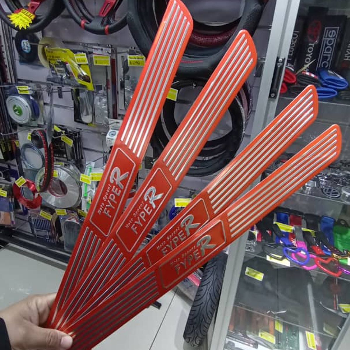 GENERICO - X4 Cubre socalos FypeR pisaderas de puertas rojo