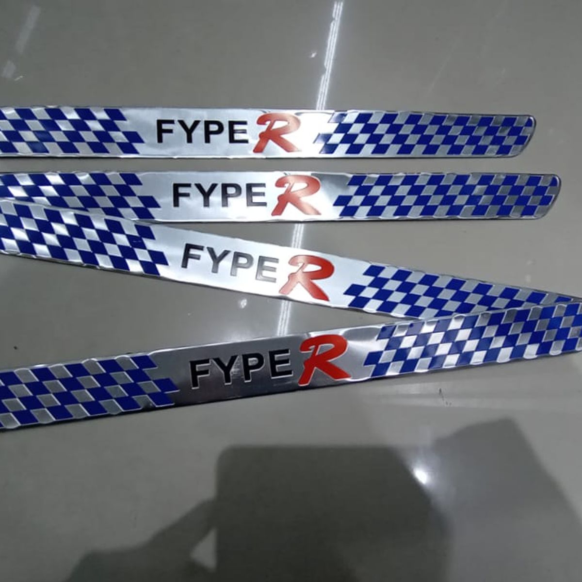 GENERICO - X4 Cubre socalos FypeR pisaderas de puertas azul