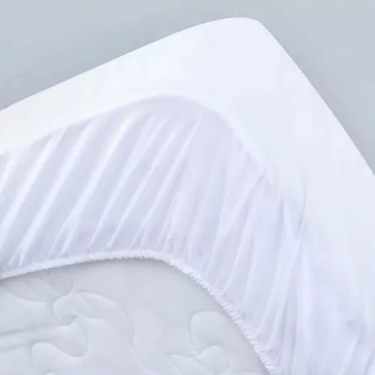 GENERICO - CUBRE COLCHON PROTECTOR IMPERMEABLE 1.5 PLAZAS