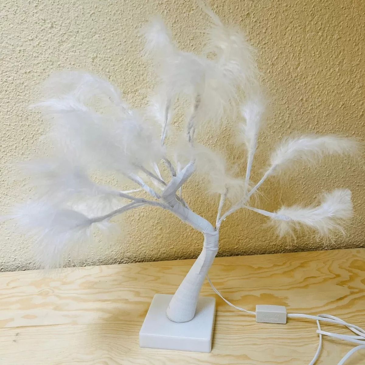 GENERICO - Árbol Led De Plumas - Blanco - Luz Cálida - 220v