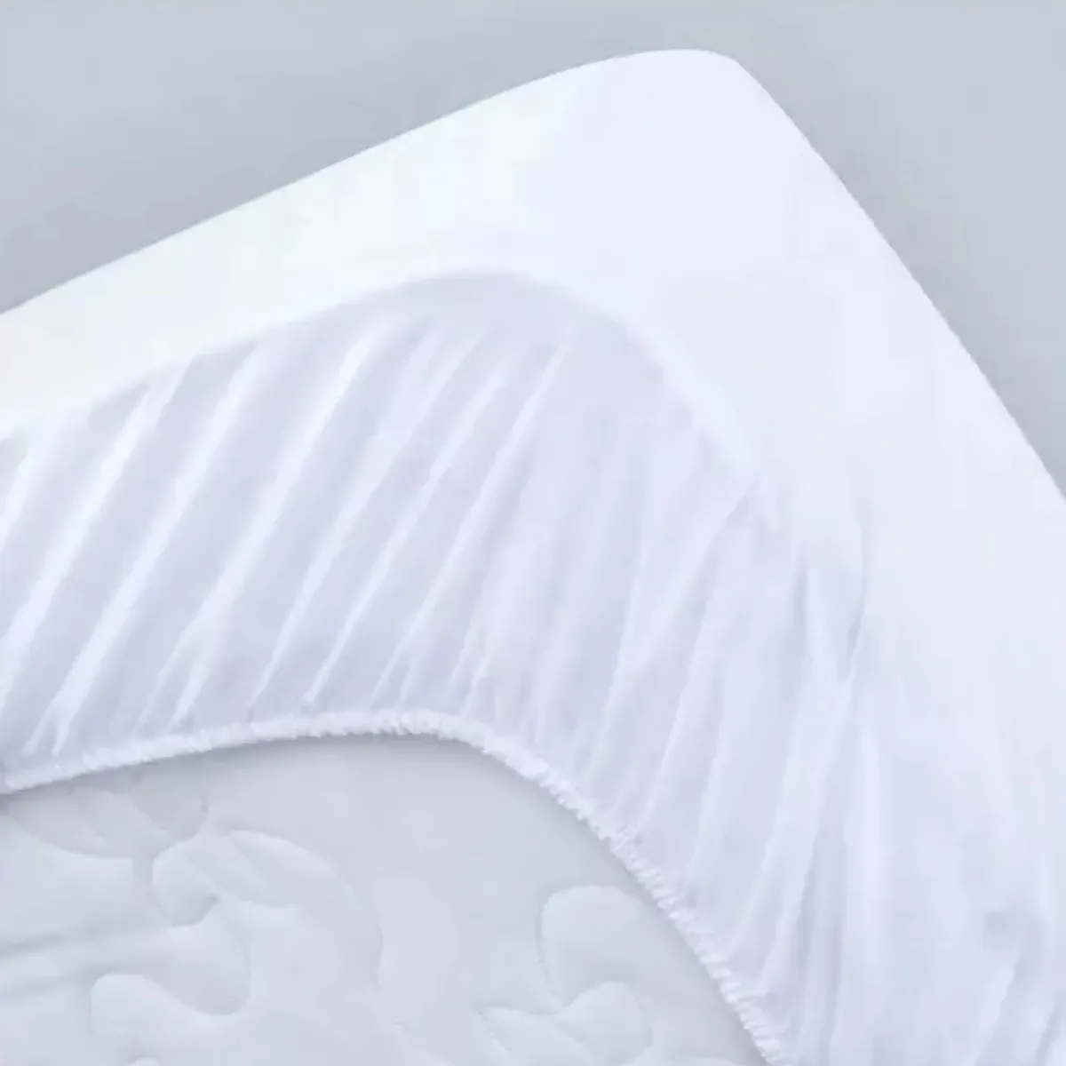 GENERICO - CUBRE COLCHON PROTECTOR IMPERMEABLE 1.5 PLAZAS